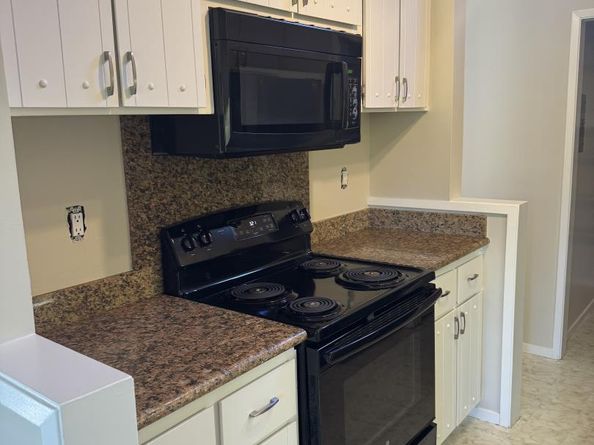 3322 Brittan Avenue 11, San Carlos CA 94070