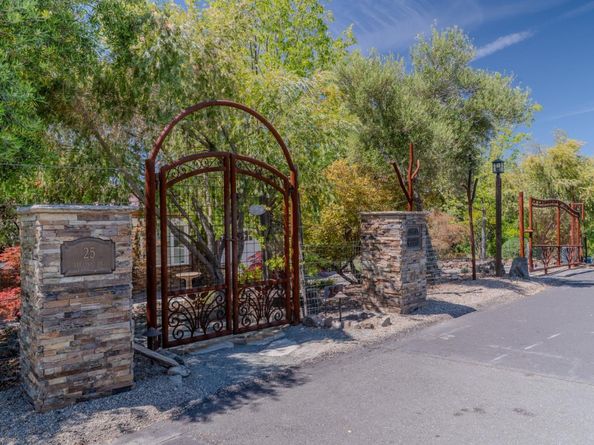 25 Adeline Drive, Walnut Creek CA 94596