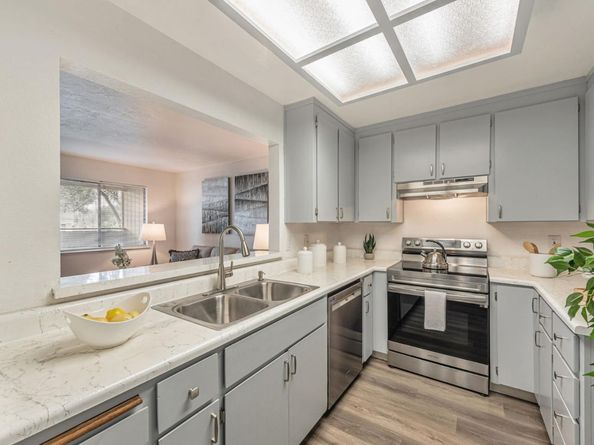 1427 Alma Loop, San Jose CA 95125
