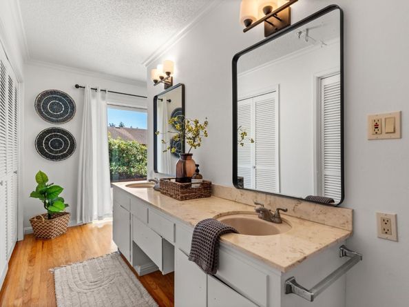 221 Segre Place, Santa Cruz CA 95060