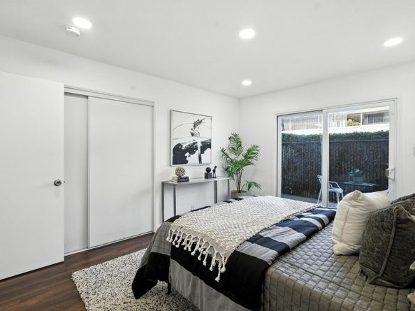 3015 Los Prados Street 114, San Mateo CA 94403