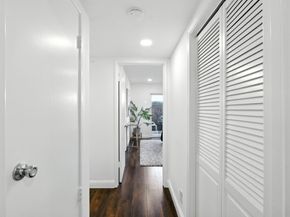 3015 Los Prados Street 114, San Mateo CA 94403