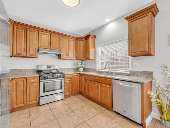 12025 Ferris Road, El Monte CA 91732