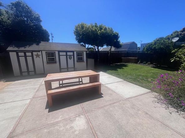 908 Bancroft Ave, Half Moon Bay CA 94019