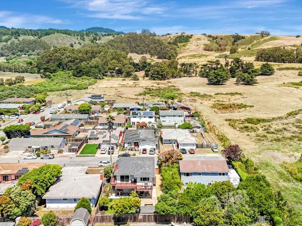 908 Bancroft Ave, Half Moon Bay CA 94019