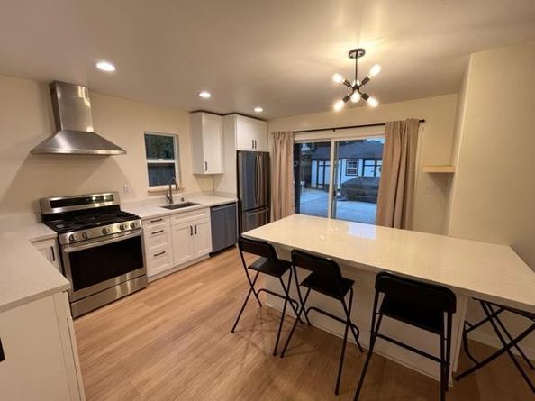908 Bancroft Ave, Half Moon Bay CA 94019
