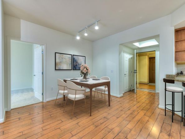 800 S Abel Street 219, Milpitas CA 95035