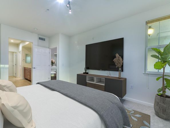 800 S Abel Street 219, Milpitas CA 95035