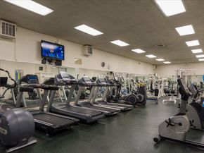 928 Peninsula Avenue 303, San Mateo CA 94401