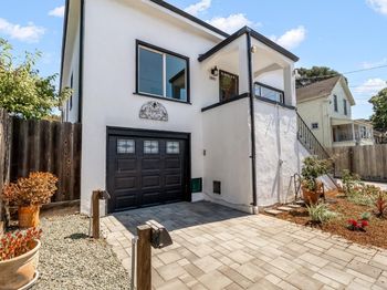2900 Linden Street