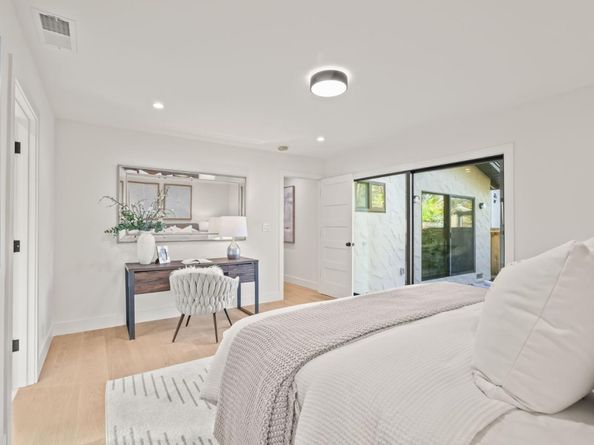 2047 Ashton Avenue, Menlo Park CA 94025