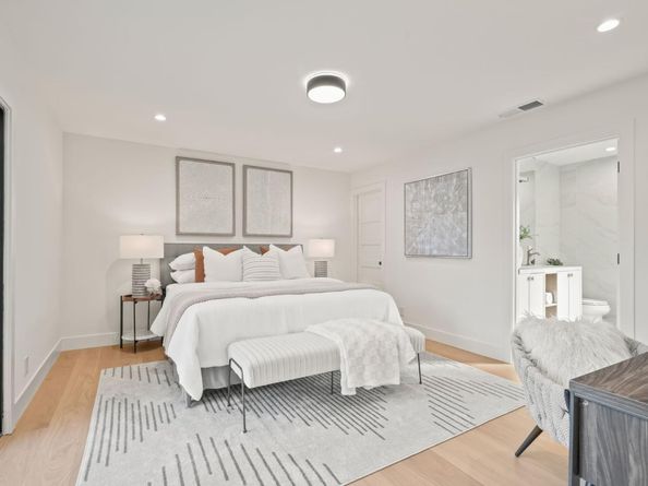 2047 Ashton Avenue, Menlo Park CA 94025