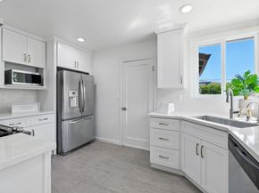 1022 E Santa Inez Avenue, San Mateo CA 94401