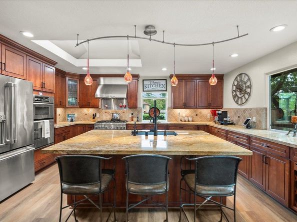 6641 Leyland Park Drive, San Jose CA 95120