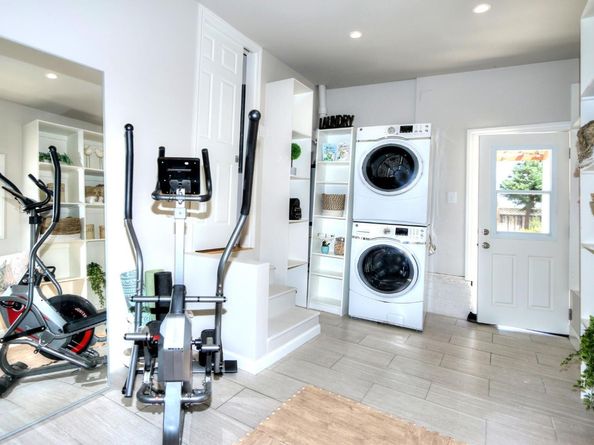 209 Ryder Street, San Mateo CA 94401