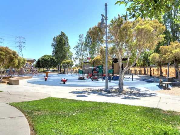 209 Ryder Street, San Mateo CA 94401