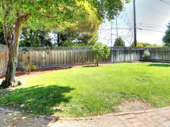 209 Ryder Street, San Mateo CA 94401