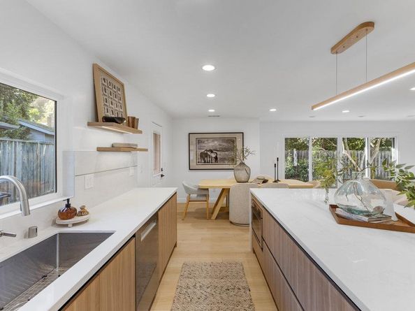 331 Trenton Way, Menlo Park CA 94025