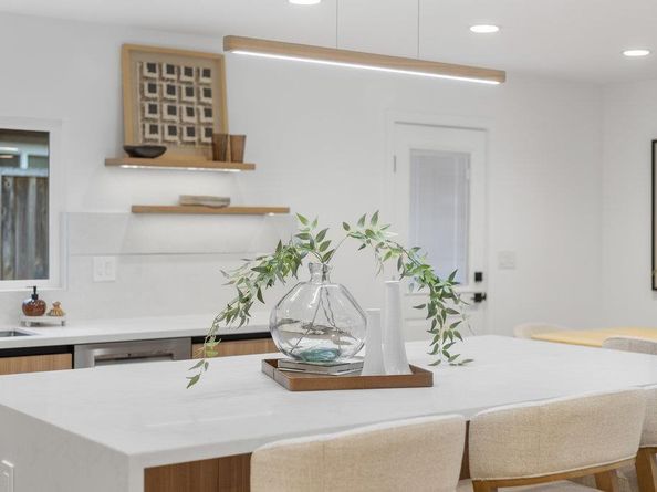 331 Trenton Way, Menlo Park CA 94025