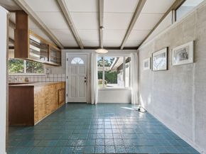 1225 Manzano Way, Sunnyvale CA 94089