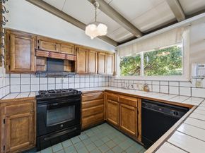 1225 Manzano Way, Sunnyvale CA 94089