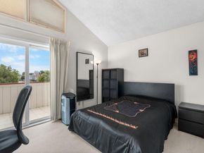 60 Beach Park Boulevard, Foster City CA 94404