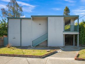 Opal, Oakland CA 94609