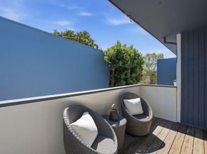 315 Carlos Avenue, Redwood City CA 94061