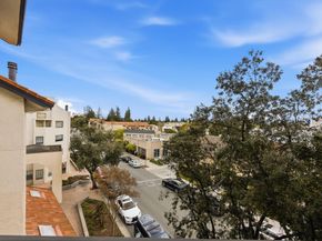 165 Forest Avenue 4B, Palo Alto CA 94301