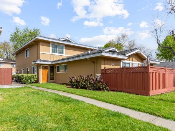 5715 Calmor Avenue 3, San Jose CA 95123