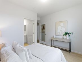 247 Peppermint Tree Terrace 5, Sunnyvale CA 94086