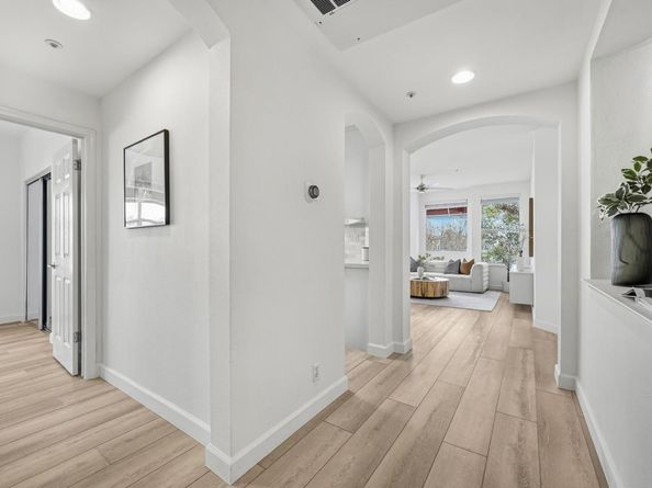 701 Baltic Circle 715, Redwood City CA 94065