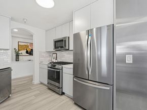 701 Baltic Circle 715, Redwood City CA 94065