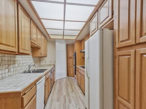 555 Laurel Avenue 415, San Mateo CA 94401
