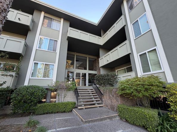 1458 Hudson Street 217, Redwood City CA 94061