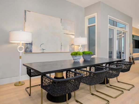 1027 Waverley Street, Palo Alto CA 94301