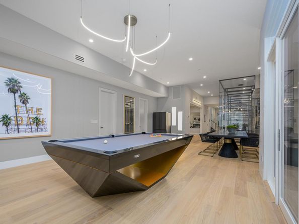 1027 Waverley Street, Palo Alto CA 94301