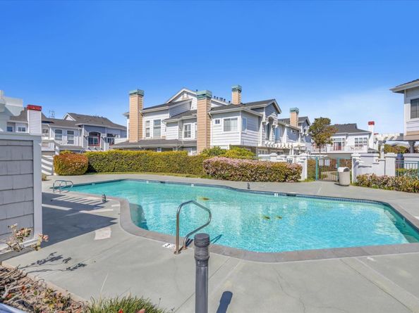 585 Shoal Circle, Redwood Shores CA 94065