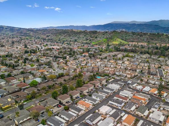 5891 El Zuparko Drive 3, San Jose CA 95123