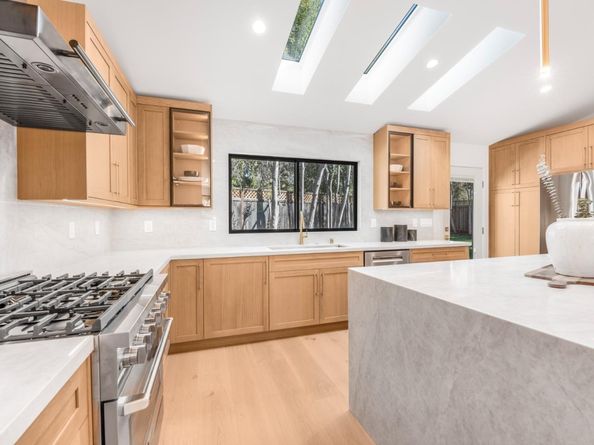 127 La Cienega Court, Los Gatos CA 95032