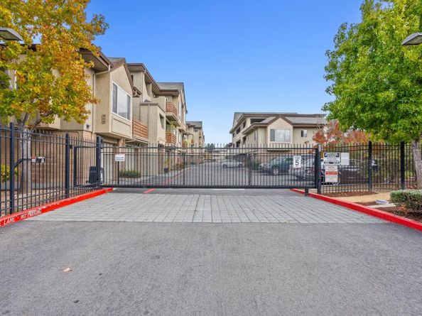 308 River Street B8, Santa Cruz CA 95060