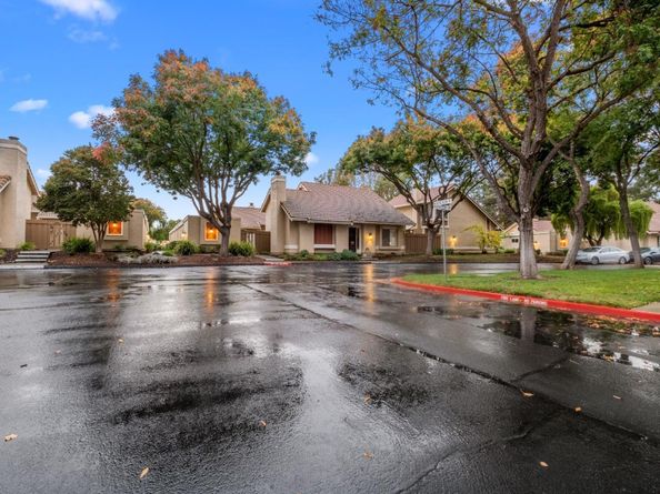 30 Northcreek Place, Walnut Creek CA 94598