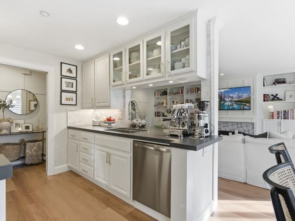 20 Willow Road 7, Menlo Park CA 94025