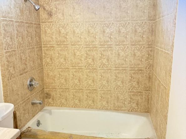 2841 Filbert Street, Oakland CA 94608