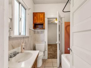 852 58th Street, Oakland CA 94608