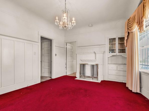 852 58th Street, Oakland CA 94608