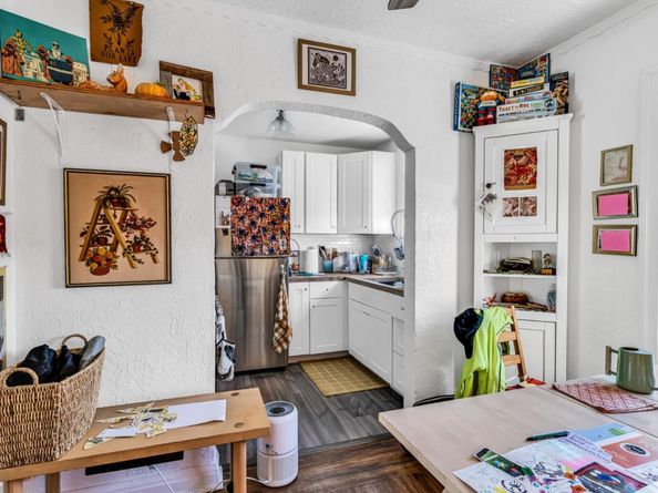 852 58th Street, Oakland CA 94608