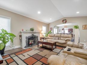 8245 Golf Links Road, Oakland CA 94605