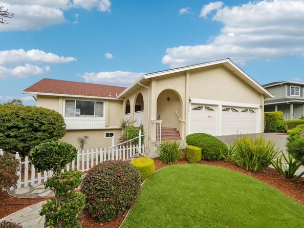 2808 Wakefield Drive, Belmont CA 94002
