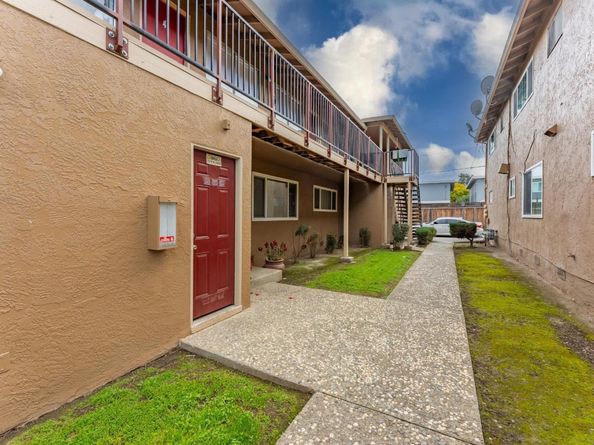 110 Roundtable #19 Drive, San Jose CA 95111